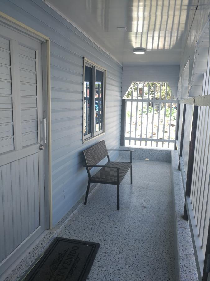 Islander'S Blue House San Andrés Exterior photo